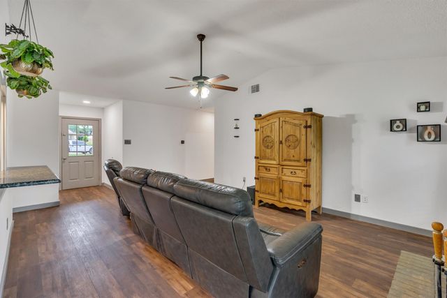 1737 Live Oak Court, Lewisville, TX 75067