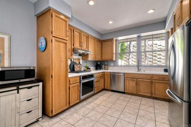 6852 Widgeon Place, Carlsbad, CA 92011