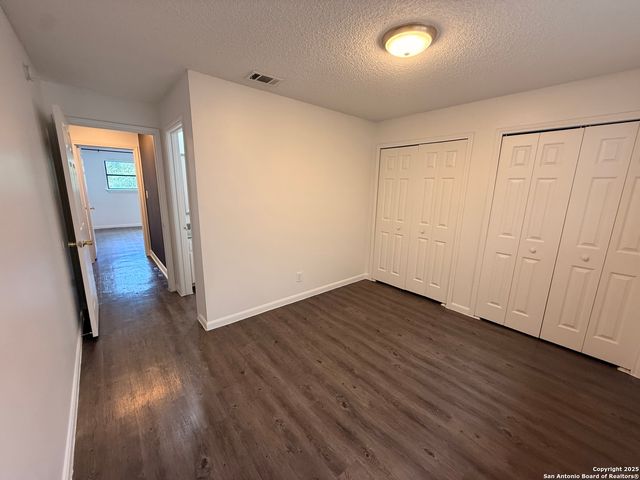11843 Braesview Apt 1516, San Antonio, TX 78213