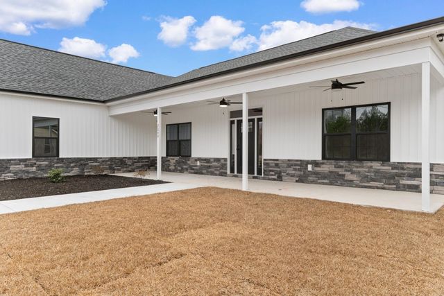 2281 Seaford Dr., Longs, SC 29568