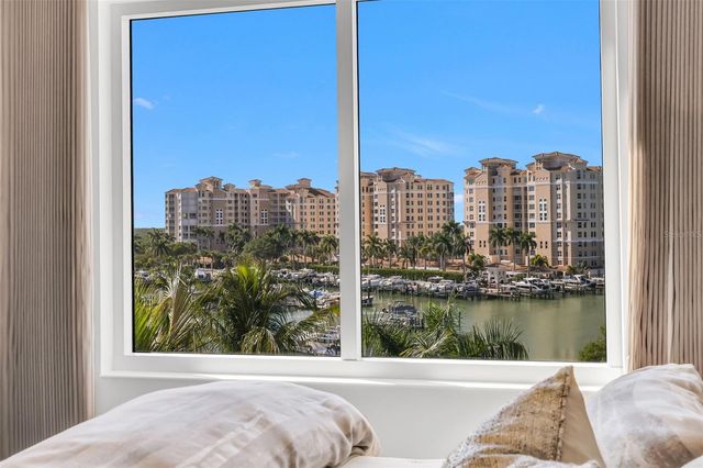 13675 VANDERBILT DRIVE 605, Naples, FL 34110