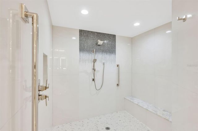 13675 VANDERBILT DRIVE 605, Naples, FL 34110