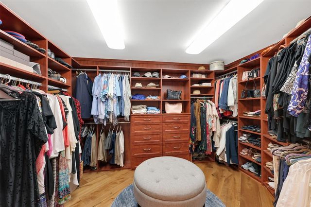 13675 VANDERBILT DRIVE 605, Naples, FL 34110