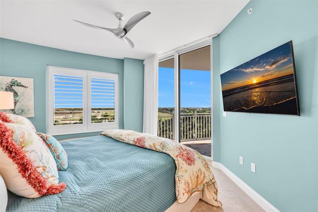 13675 VANDERBILT DRIVE 605, Naples, FL 34110