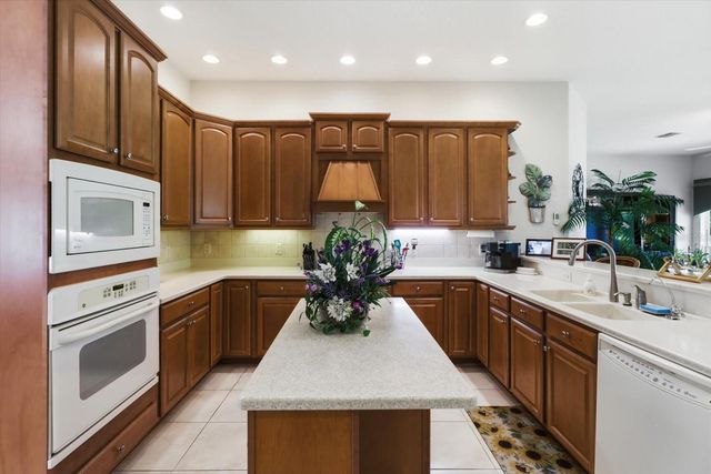 564 N AFTERGLOW CIRCLE, Crystal River, FL 34429