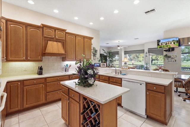 564 N AFTERGLOW CIRCLE, Crystal River, FL 34429