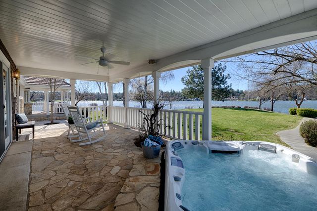 23976 Balsam Ct, Auburn, CA 95602