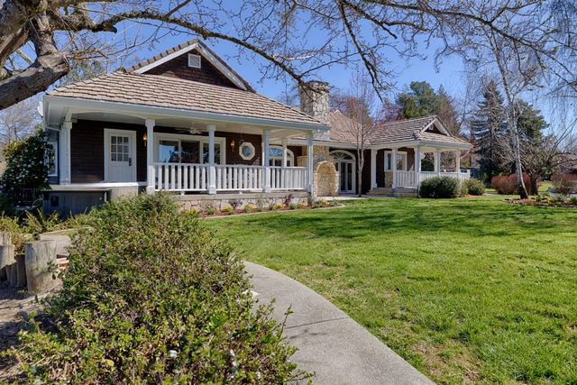 23976 Balsam Ct, Auburn, CA 95602