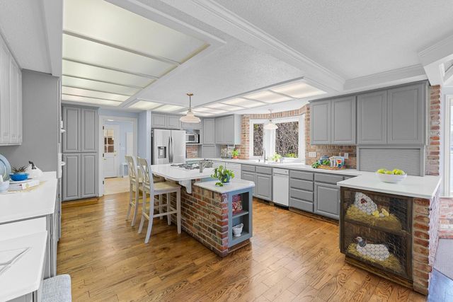 23976 Balsam Ct, Auburn, CA 95602