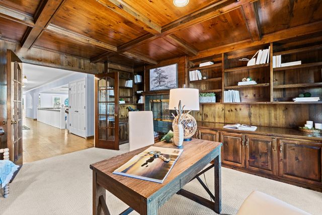 23976 Balsam Ct, Auburn, CA 95602