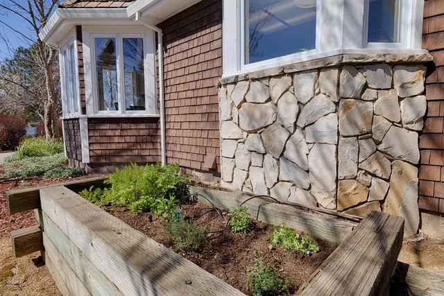 23976 Balsam Ct, Auburn, CA 95602