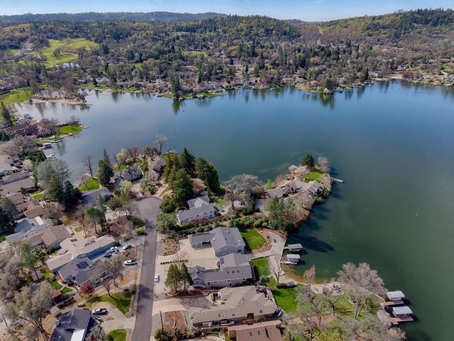 23976 Balsam Ct, Auburn, CA 95602
