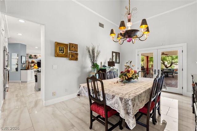 7428 Doe Avenue, Las Vegas, NV 89117