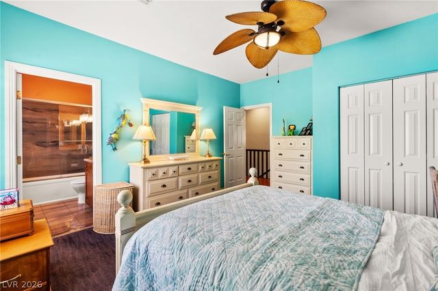 7428 Doe Avenue, Las Vegas, NV 89117