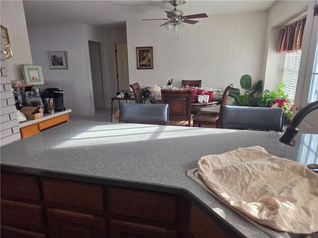 14341 Fox Road, Rogers, AR 72756