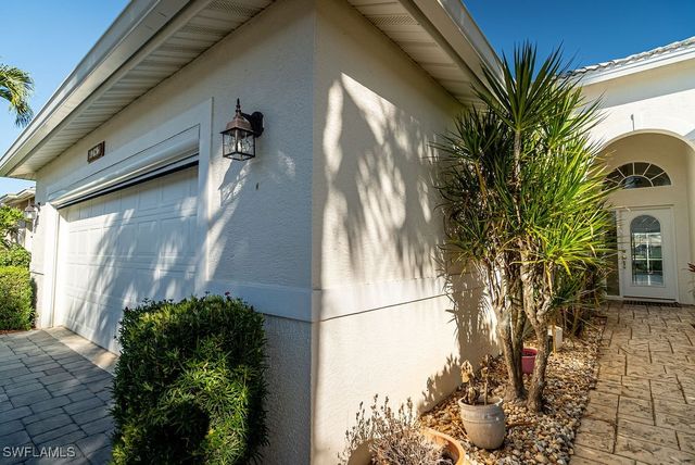 9287 Coachhouse LN, Estero, FL 33928