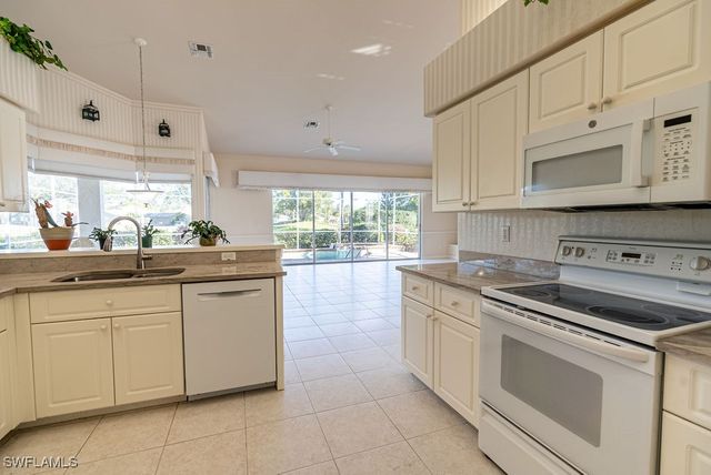 9287 Coachhouse LN, Estero, FL 33928