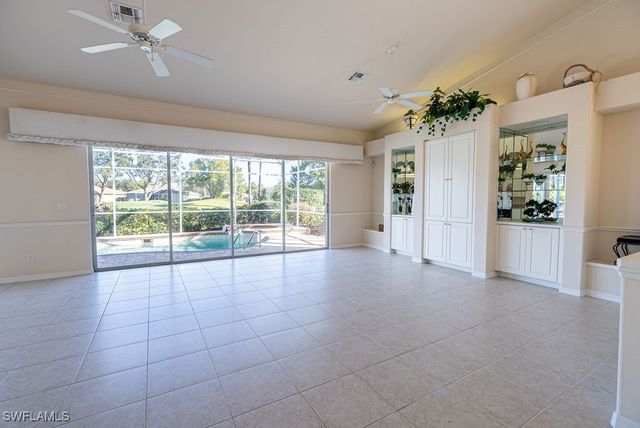 9287 Coachhouse LN, Estero, FL 33928