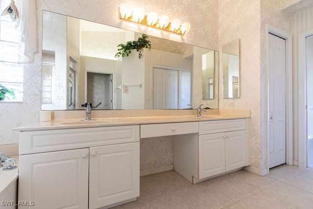 9287 Coachhouse LN, Estero, FL 33928