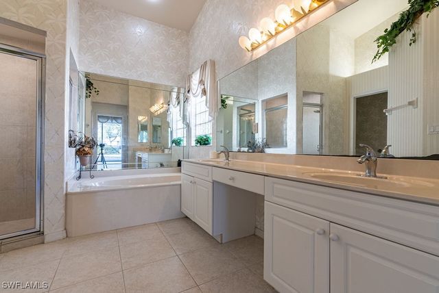 9287 Coachhouse LN, Estero, FL 33928