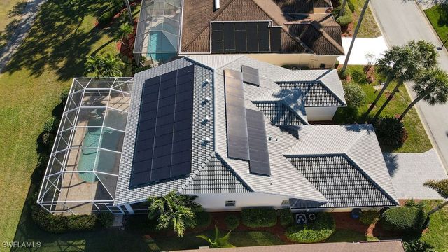 9287 Coachhouse LN, Estero, FL 33928