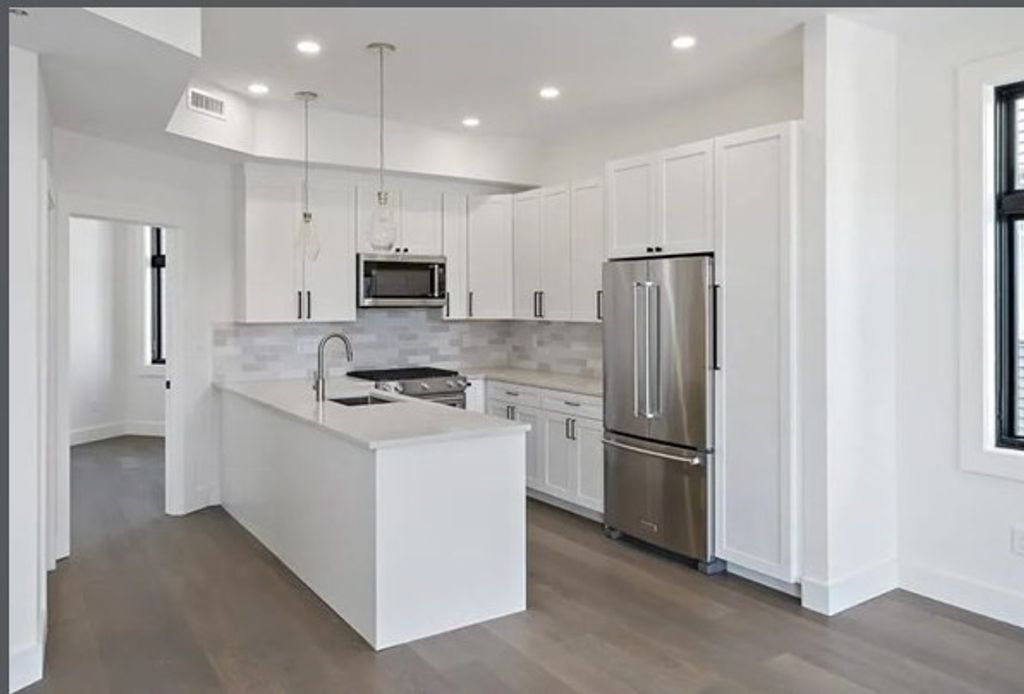 103 Washington 1, Somerville, MA 02143