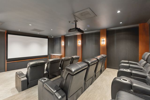 655 W Irving Park Road 4805, Chicago, IL 60613