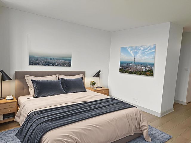 655 W Irving Park Road 4805, Chicago, IL 60613