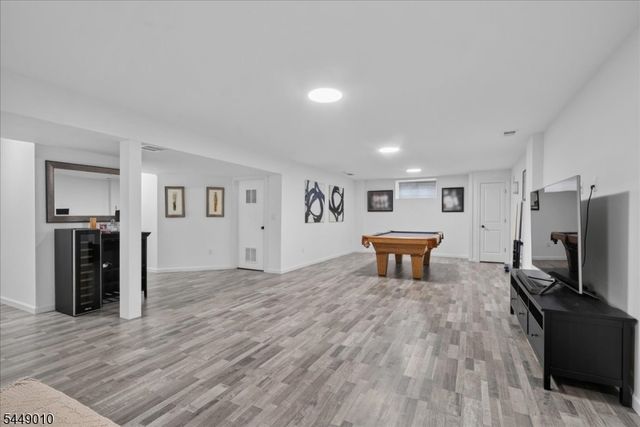 645 Passaic Ave, Kenilworth Boro, NJ 07033
