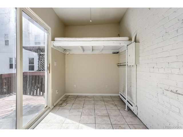 1746 N Franklin St 4, Denver, CO 80218