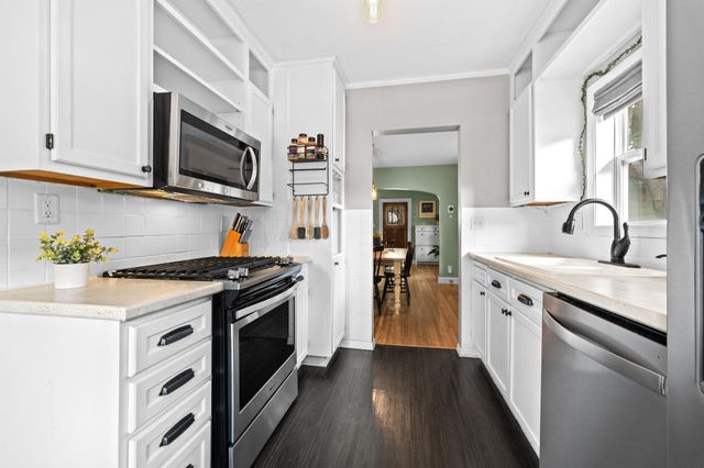 1414 Juliet Avenue, Saint Paul, MN 55105