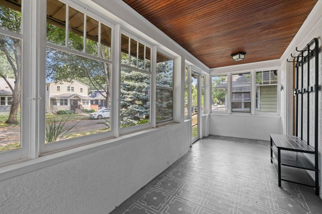1414 Juliet Avenue, Saint Paul, MN 55105