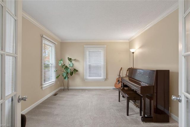 1026 Woodwind WAY, Chesapeake, VA 23320