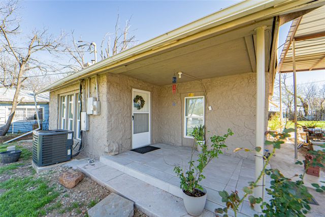 903 W Wheeler Street, Breckenridge, TX 76424