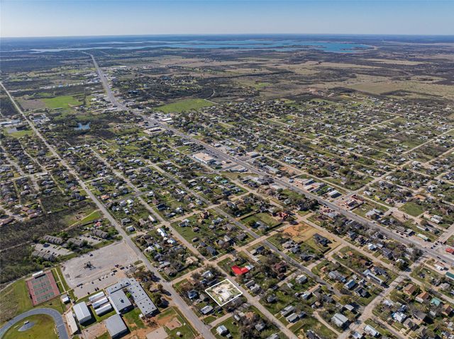 903 W Wheeler Street, Breckenridge, TX 76424