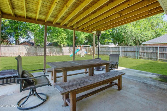 109 Rue Paon, Youngsville, LA 70592