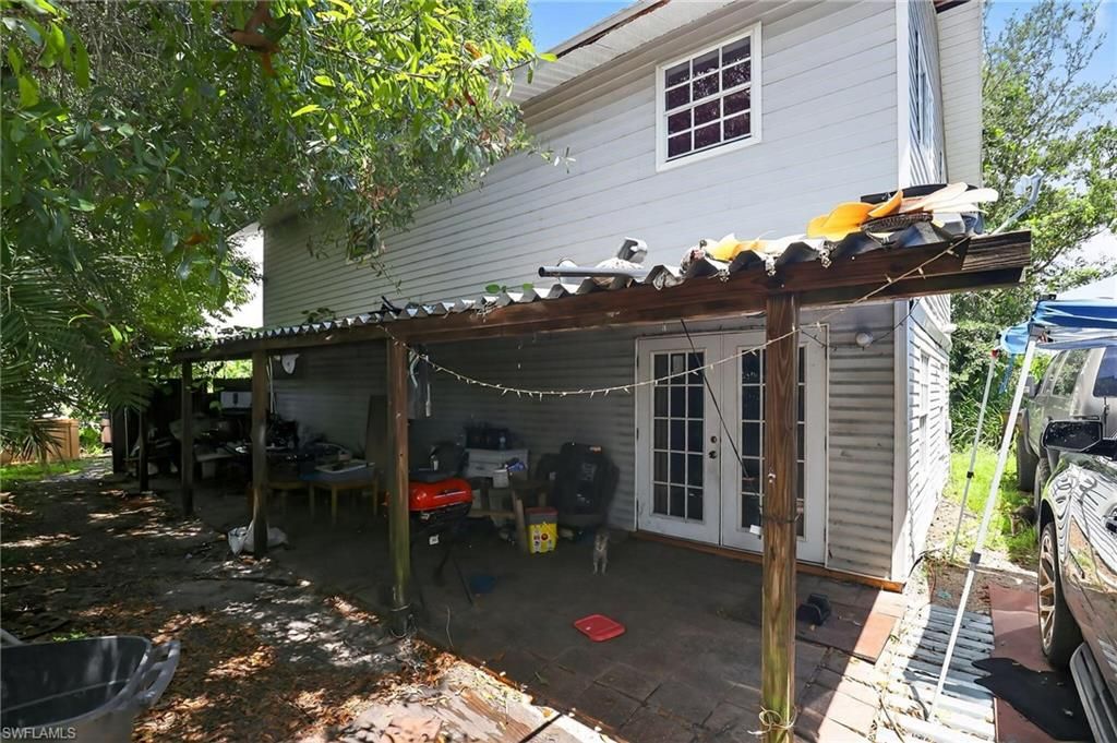 2929 7th ST SW, Lehigh Acres, FL 33976