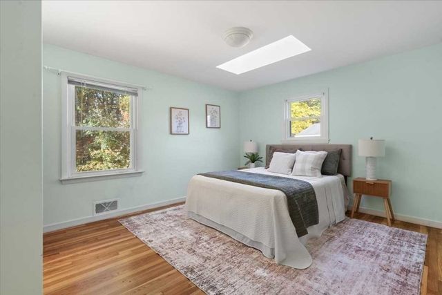 29 Laurel Hill Ln, Holden, MA 01520