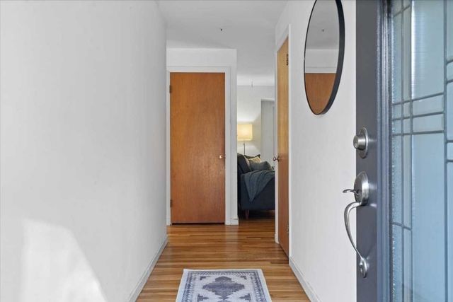 29 Laurel Hill Ln, Holden, MA 01520