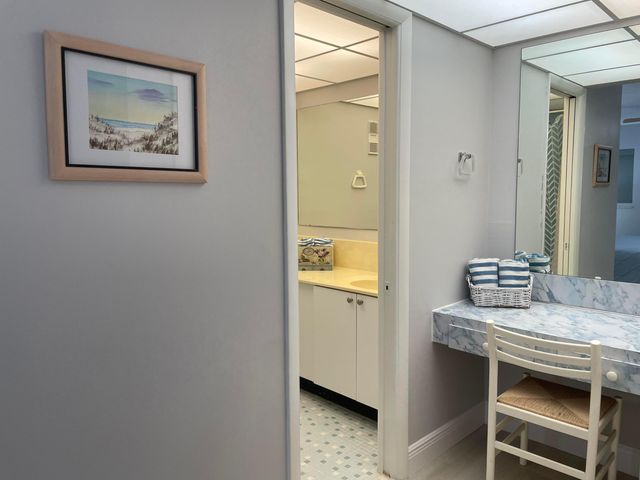 4629 Poinciana St Apt 211, Lauderdale By The Sea, FL 33308