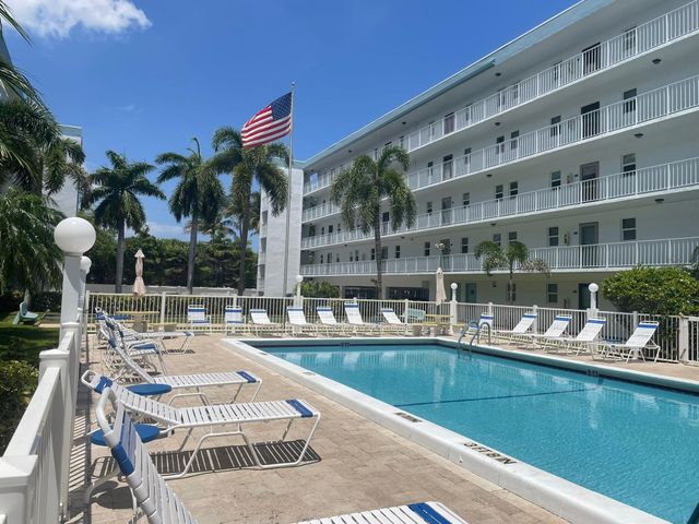 4629 Poinciana St Apt 211, Lauderdale By The Sea, FL 33308