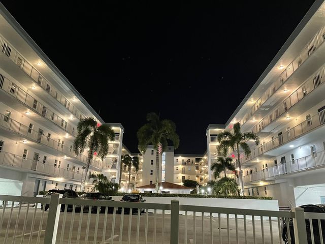 4629 Poinciana St Apt 211, Lauderdale By The Sea, FL 33308