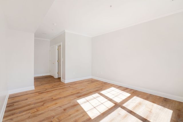 248 Albion St 321, Wakefield, MA 01880