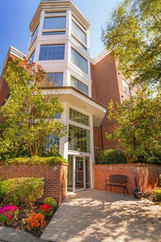 248 Albion St 321, Wakefield, MA 01880