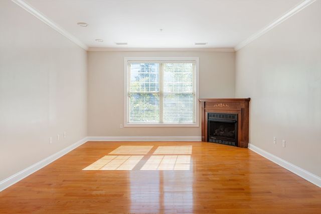 248 Albion St 321, Wakefield, MA 01880