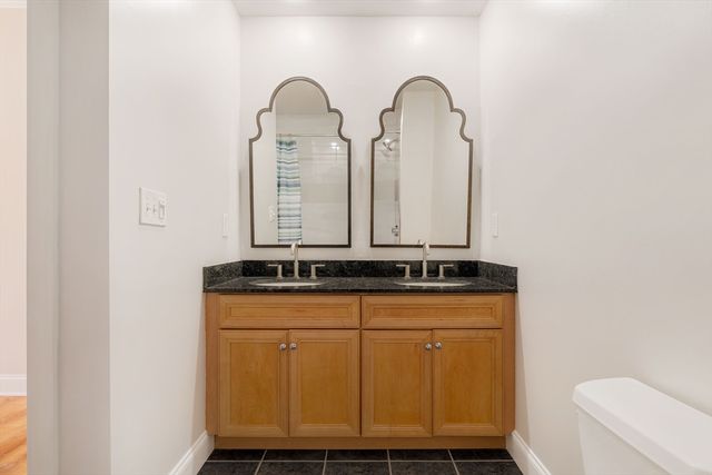 248 Albion St 321, Wakefield, MA 01880