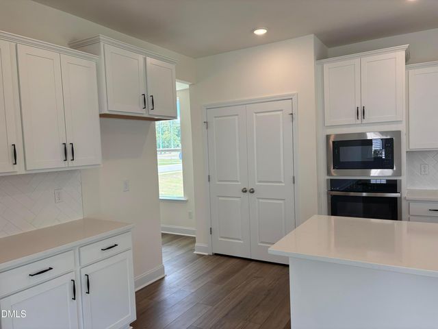 43 Hay Field Drive, Lillington, NC 27546