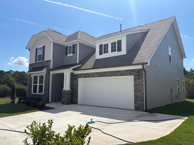 43 Hay Field Drive, Lillington, NC 27546