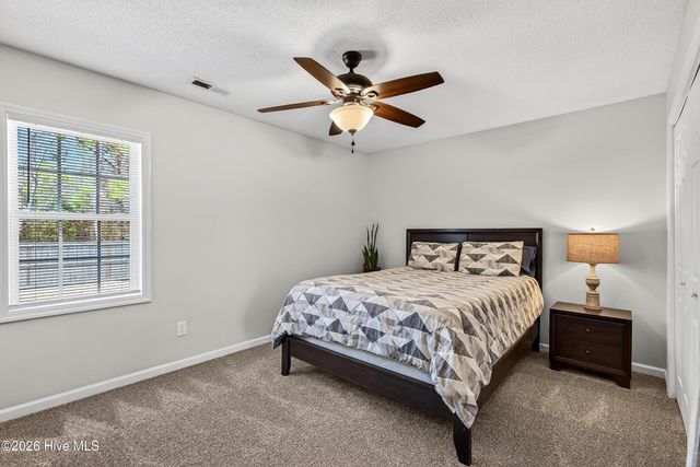 127 Glenwood Drive, Hubert, NC 28539