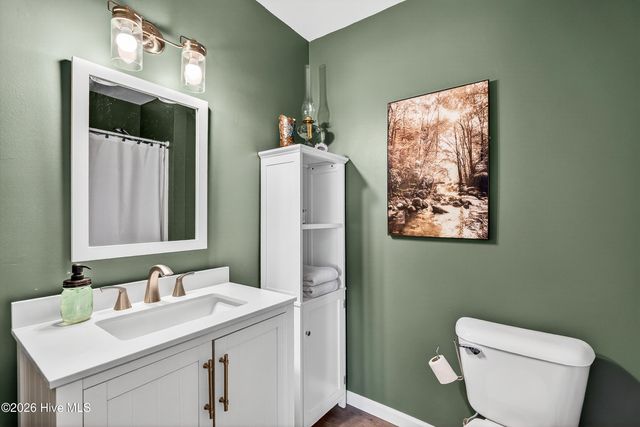 127 Glenwood Drive, Hubert, NC 28539